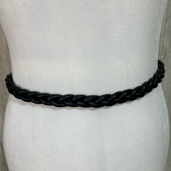 Black Braided Leather and Metal Belt 36” - Picture 6 of 12